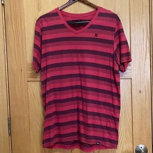 👛Hurley Like New Tee👛